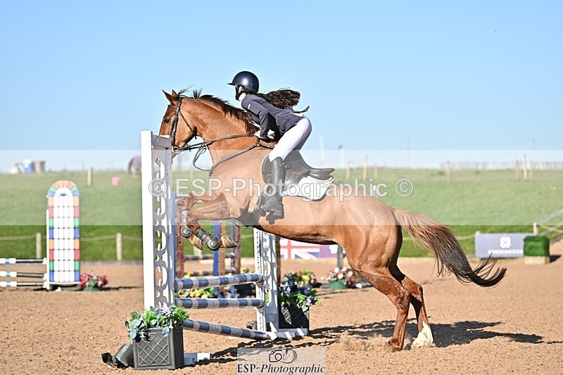 250401-171538-00328 - 70cm classes