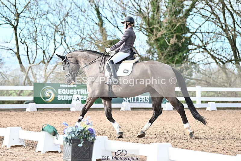 240218A-143320-08138 - 243-Lucy.Baker-Last.Dancer