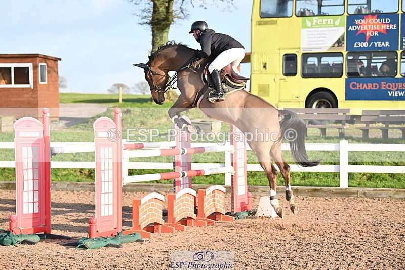 231209A-134653-01933 - Cls 15 National 1.30m & 1.40m