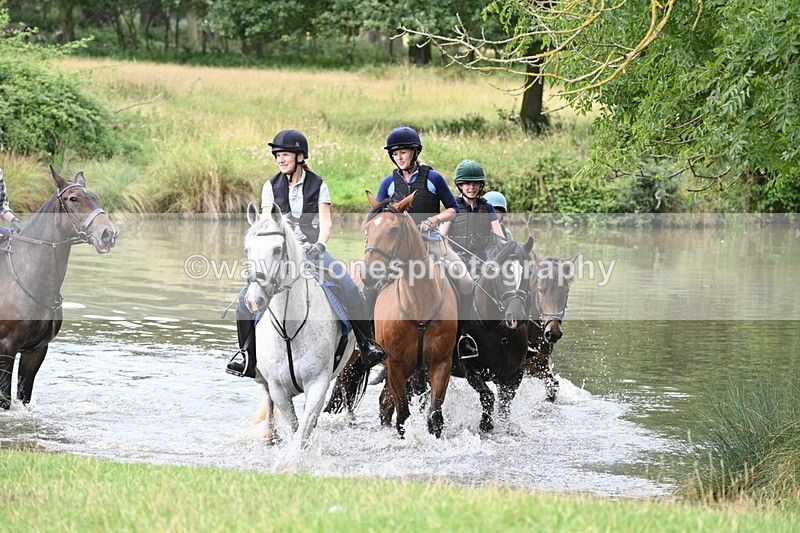 WJ7_2852 - Time at Water 11:37 to 12:13