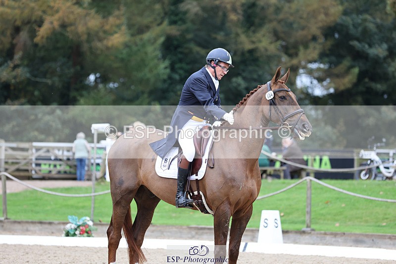 241024-134641-03711 - 154-Johnny.Hornby-MBF.BARRINGTON.HERO