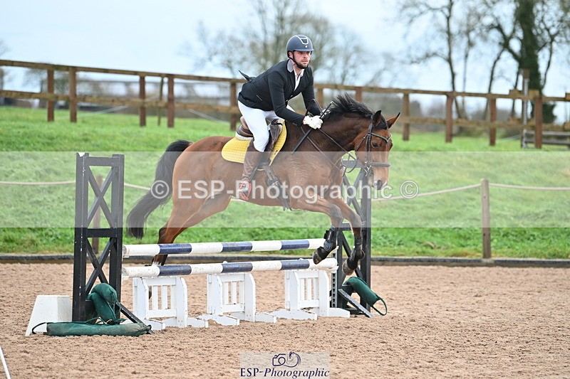 231203A-110435-00719 - Cls 16+17 Club and Schools 80cm