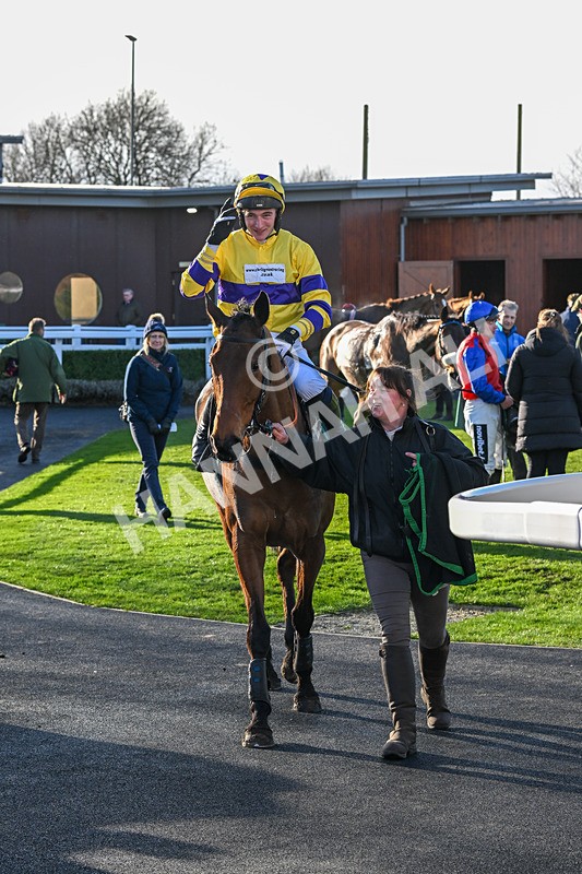 270224-Race 3-Chase A Fortune-3414 - Race 3