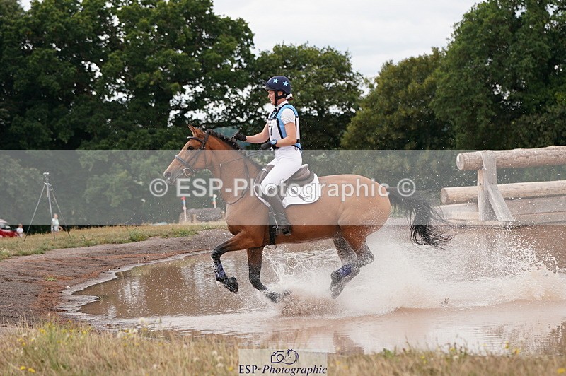 250802A-113434-02231 - A-017-Sophie.Vicary-ENGELIQUE.O