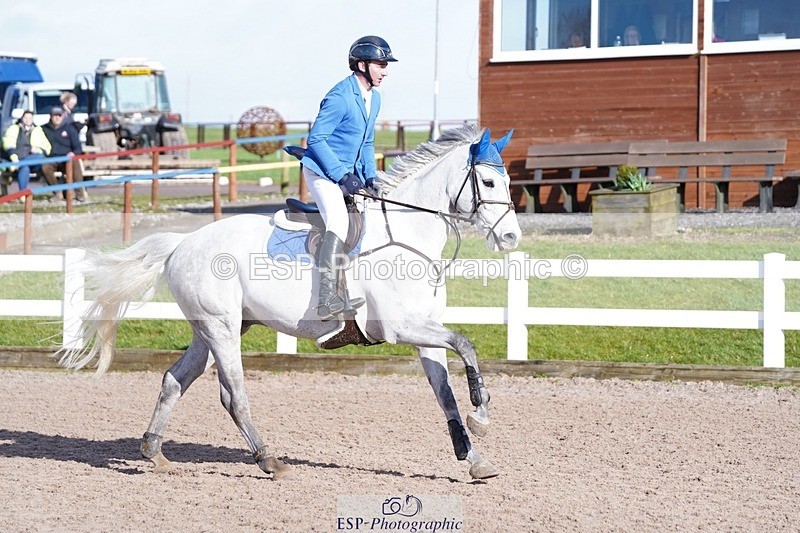 250222-143450-02263 - Cls 15 Foxhunter and 1.20m Open