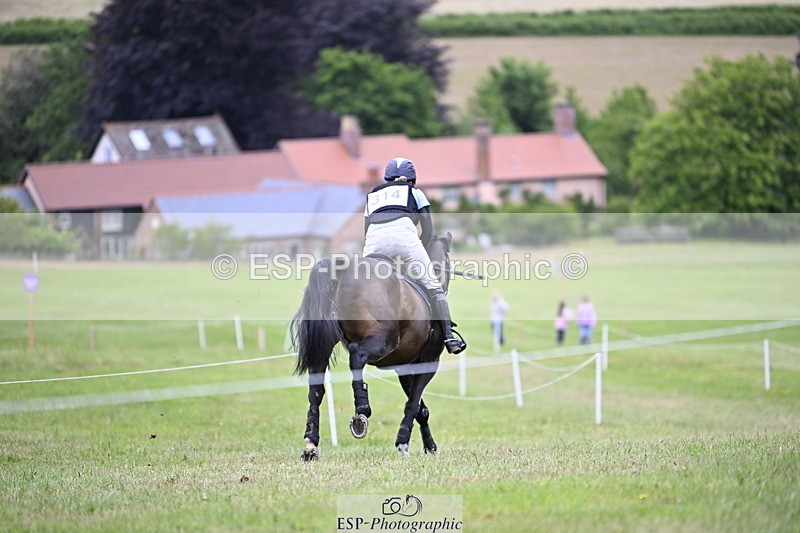 250524A-120752-09666 - B-314-Katey.Cuthbertson-INCOGNITO.IV