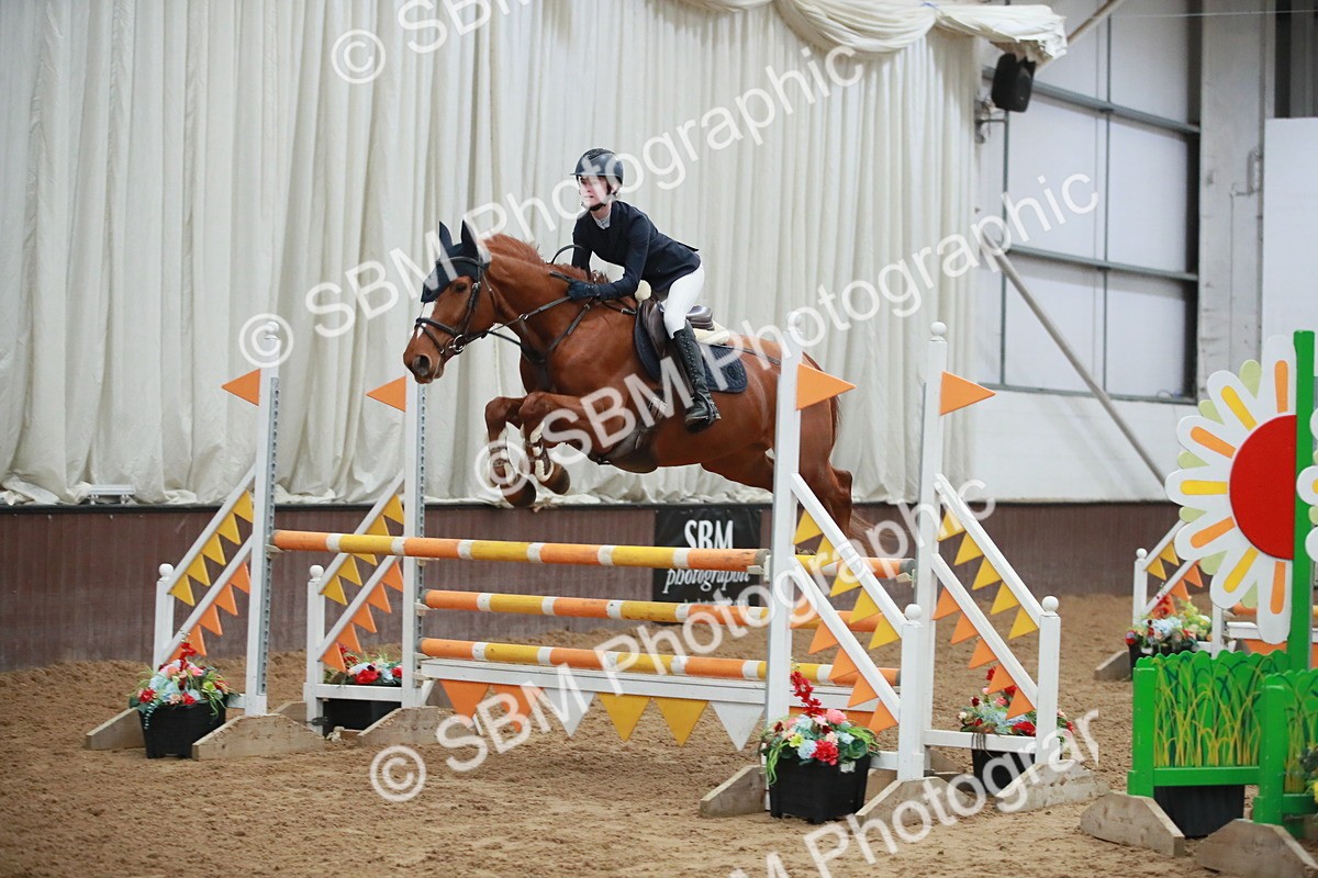 SBM_001000 - Class 4 - Senior Newcomers - 1.10m Open