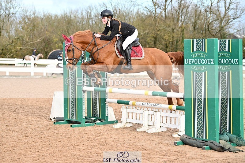 241117X-101020-03591 - Cls 09s Pony intro 90cm