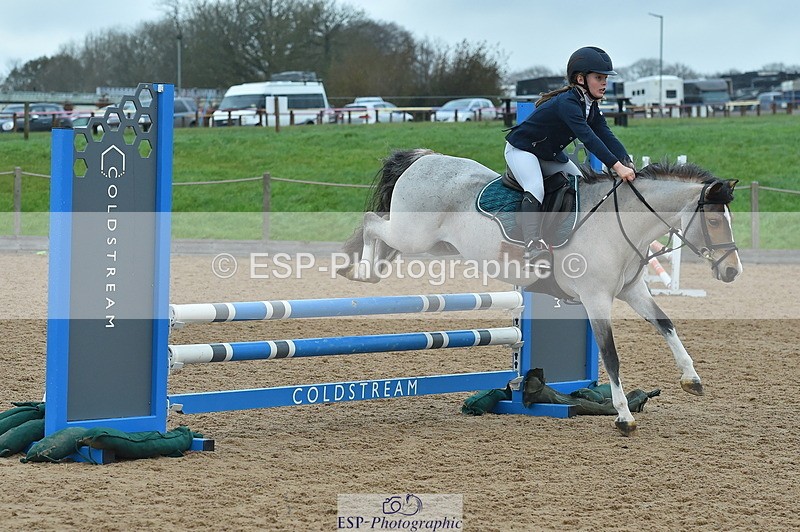 231119A-123320-05720 - Sun Cls 25 Stepping Stones 128cm & 138cm