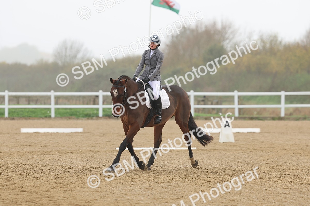 SBM_001998 - Class 5 - Novice 27