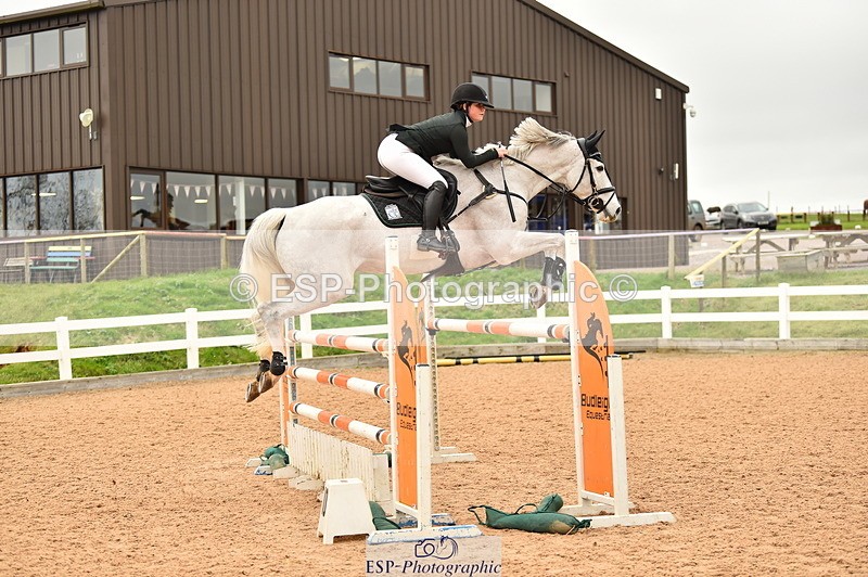 231122A-135258-00542 - Cls 5 Foxhunter & 1.20m Open