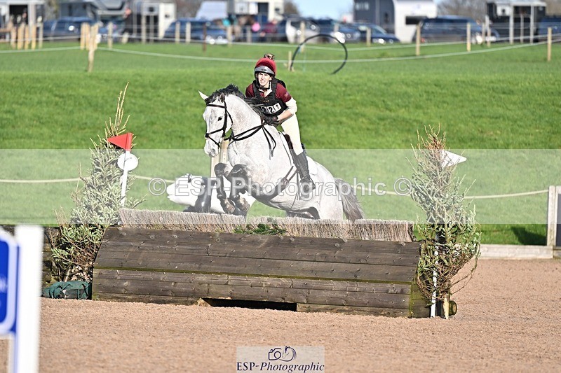 251213-123529-00385 - Cls 2 90cm