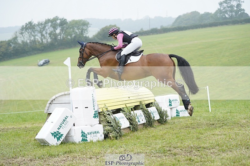 240901A-131612-08815 - 325-Julia.Knight-Jones-JANNES