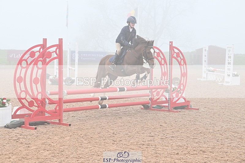 240506A-090908-07970 - Cls 1 Pony Intro 70cm