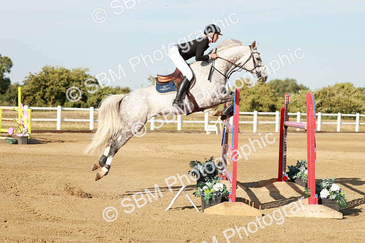 SBM_008819 - Class 6 - National 1.30m 1.40m Open Handicap