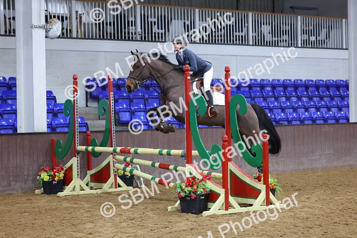 SBM_000945 - Class 13 - Equissage Pulse Senior British Novice/ 90cm Open - First Round (0.90m)