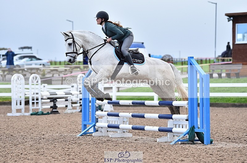 231029A-110044-02520 - Pony British Novice & 80cm Open