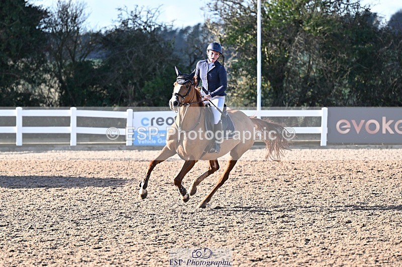 251203-125529-00589 - Cls 4 Newcomers and 1.10m Open