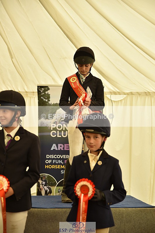 240824X-143638-30081 - D70 and 70cm SJ Presentations