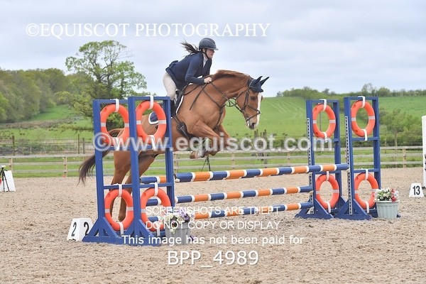 BPP_4989 - CLASS 24 SUN Senior BritiNovice/ 90cm Open