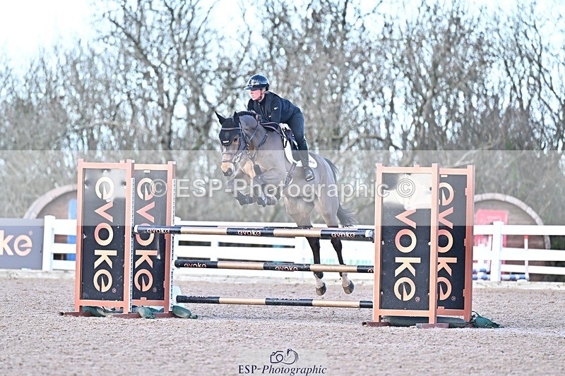 251203-130834-00630 - Cls 4 Newcomers and 1.10m Open