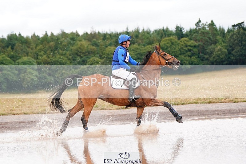 250803A-152658-16569 - O-674-Tim.Cheffings-ROYALE.LOUIS