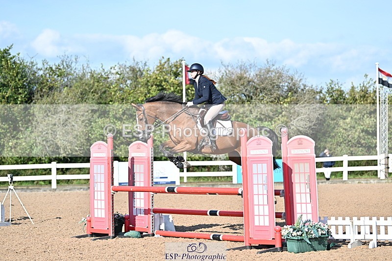 241004A-104359-01324 - Fri 07 Snr Brit Nov & 90cm Open