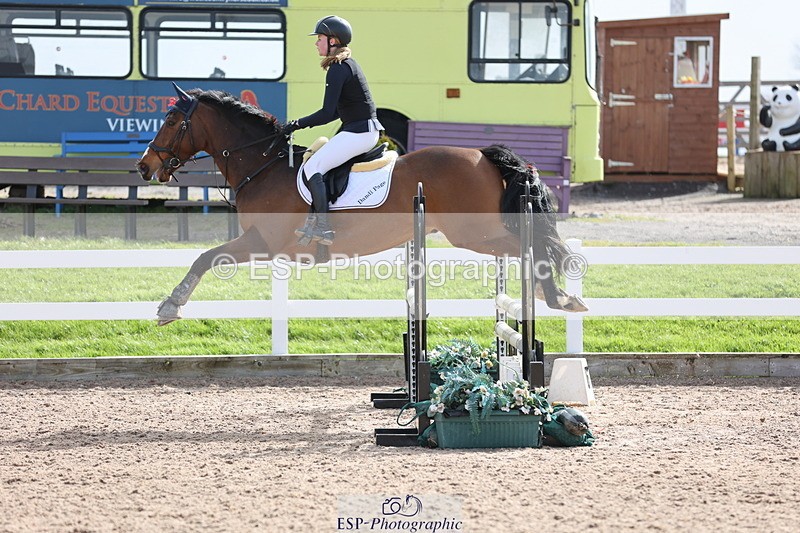 240406A-105255-02899 - Cls 20 British Novice and 90cm Open