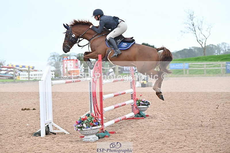 231013A-144005-02777 - Cls 9 Foxhunter & 1.20m Open