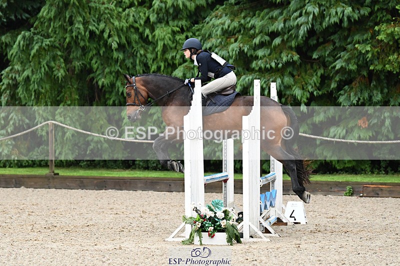 240824X-095037-23390 - 70cm Round 2 9.30 to 10.30