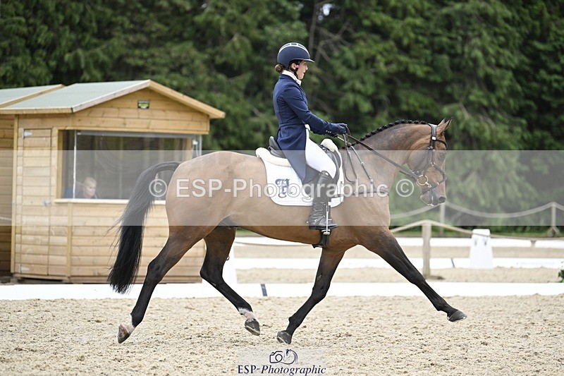 240523-153822-05279 - 439-HILDARE_EASTON_D'ECLIPSE-Danielle_Mccormack