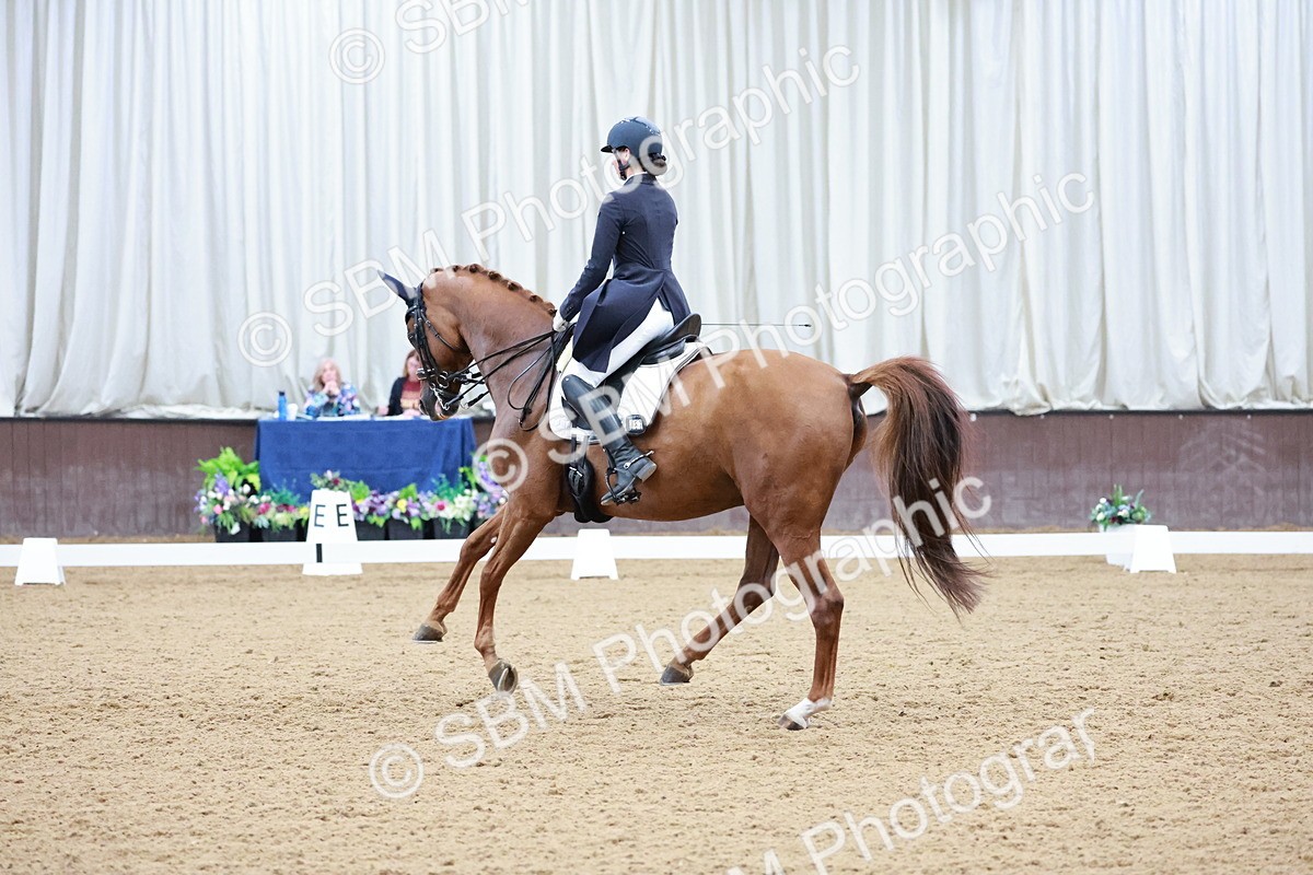 SBM_016510 - Class 5 - FEI INT II - 17.24-18.20