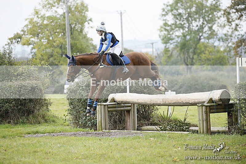 WWHT 181020 WWHT 181020 1894 - WWEC Open (1.00m)  18/10/20