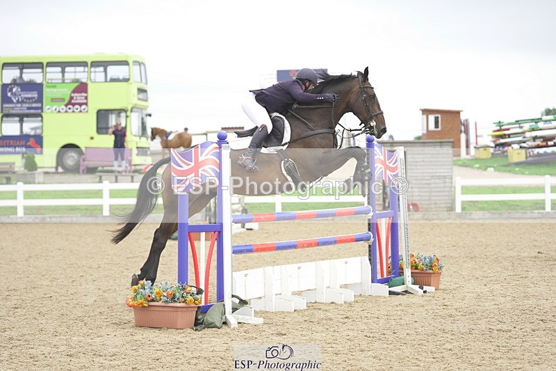 230810A-135124-02535 - Cls 4 1.05m Amateur Quali