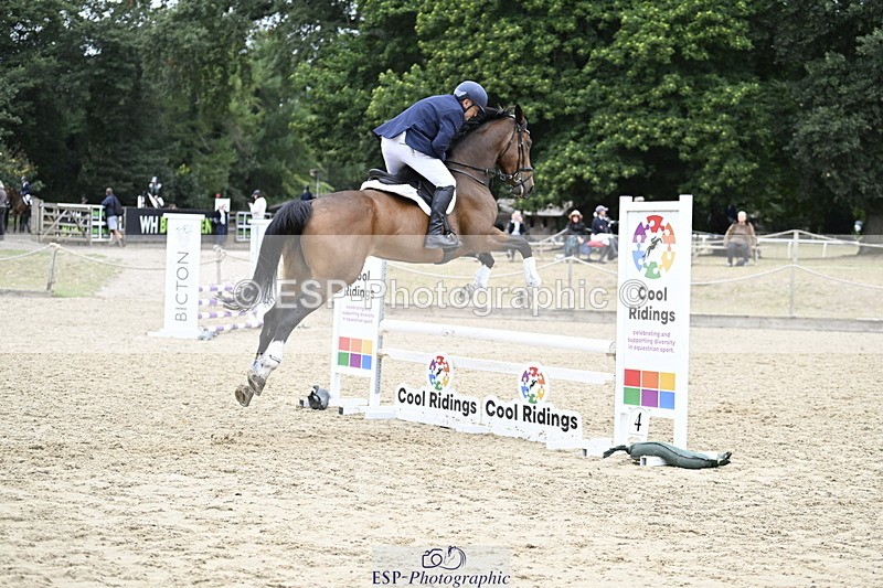 250830A-105723-05724 - Cls 21 British Novice and 90cm Open
