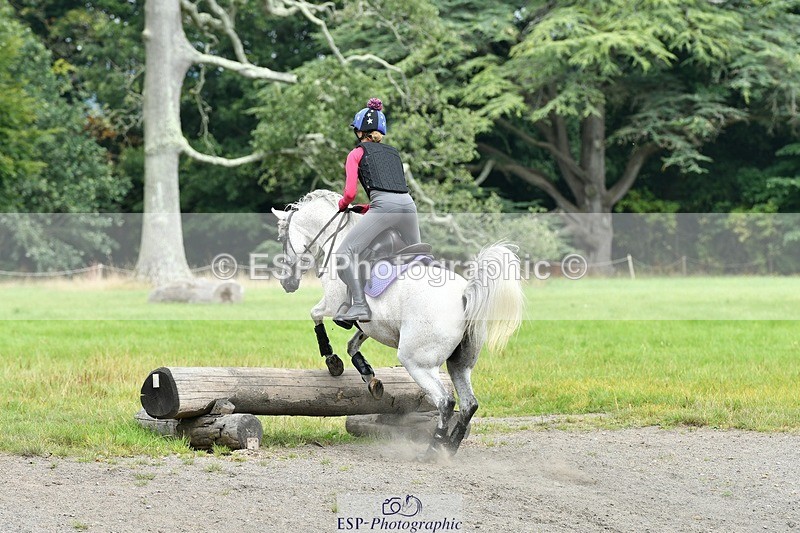 230817-132225-00954 - Theo's 1st Group - XC