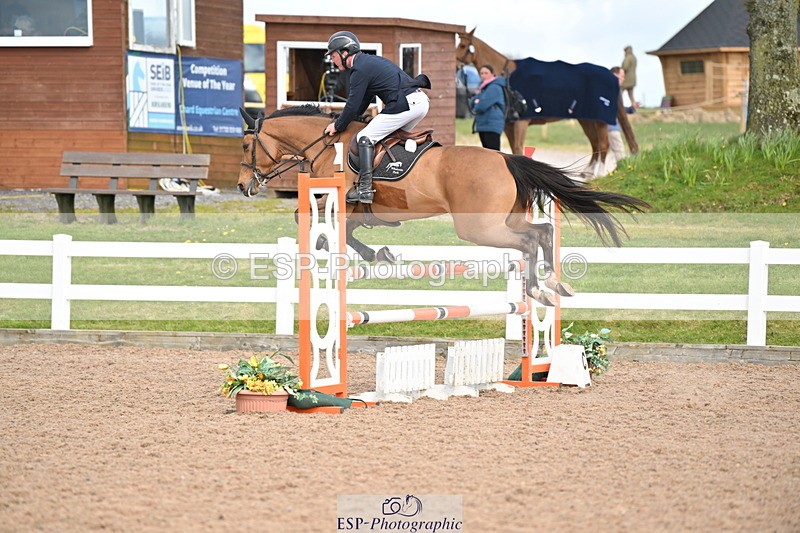 240419A-152311-08645 - Cls 14, 1 Star Bronze Tour 1.10m