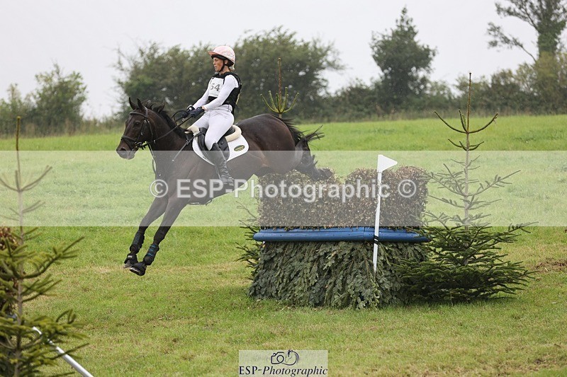 240901A-110419-06167 - 454-Lizi.Popham-MONTE.VISO