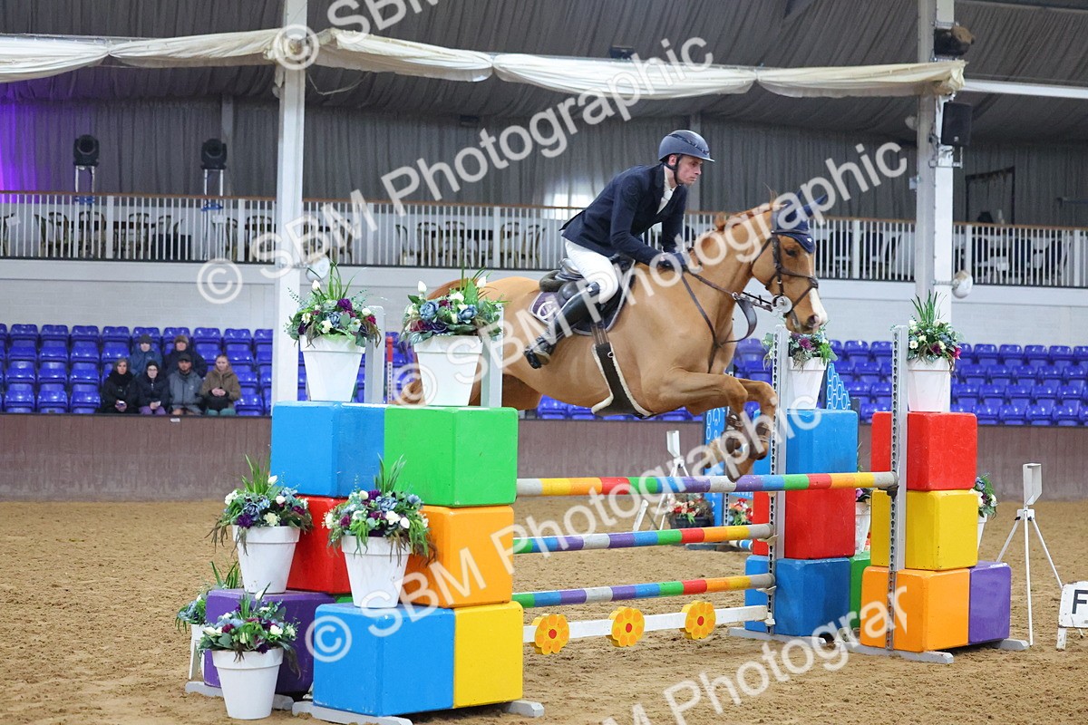 SBM_001917 - Class 15 - Senior Newcomers - First Round (1.10m)