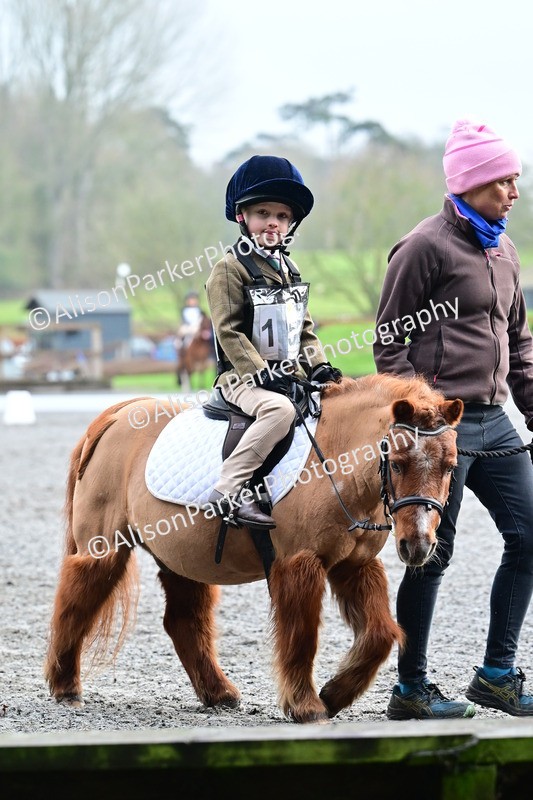 20260125-0933 - Class 9a - Walk Trot Assisted