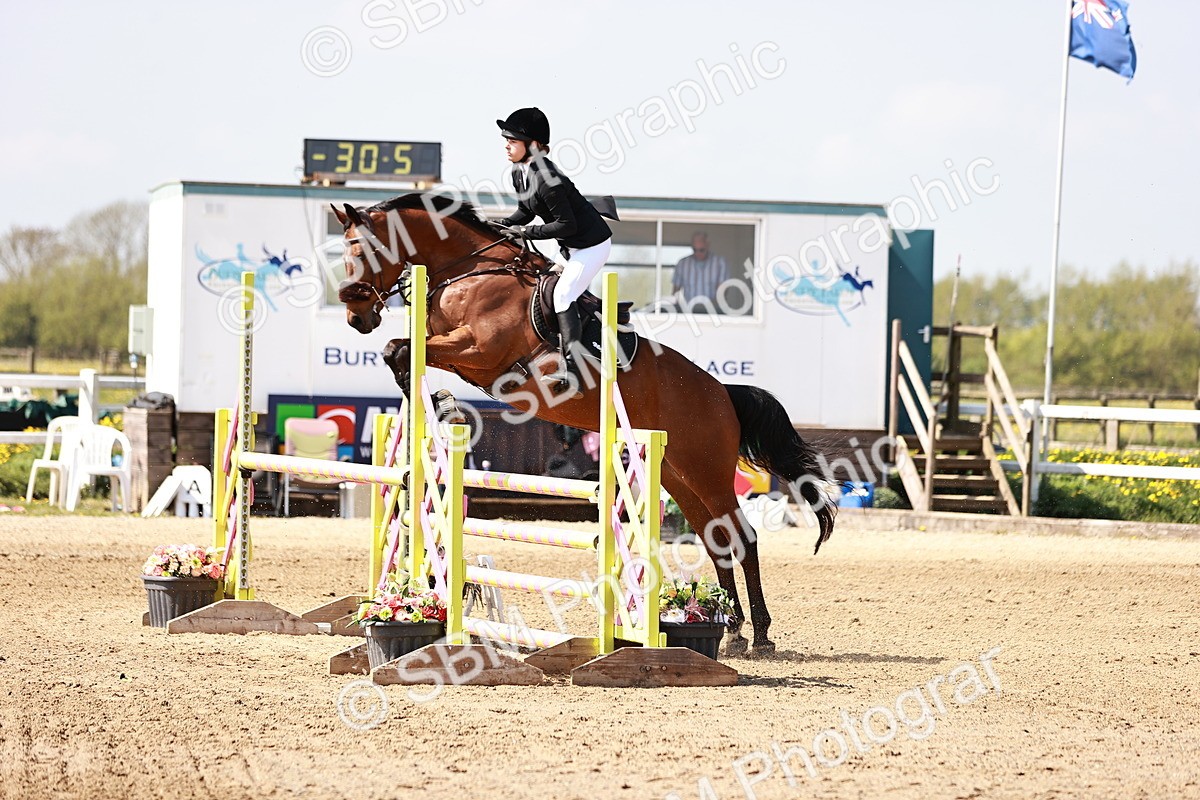  - Class 23 - Senior 1.05m