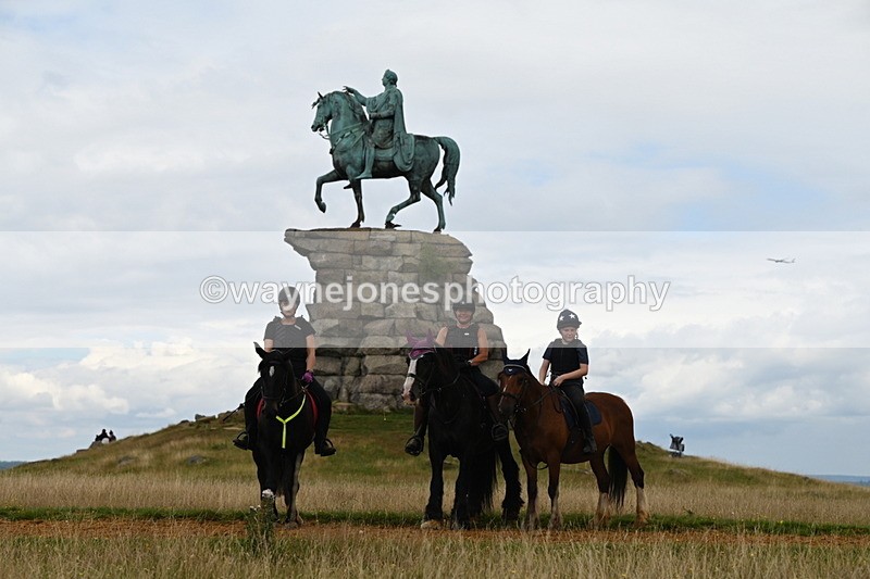 DSC_7541 - Time at Statue 13:16 to 13:52