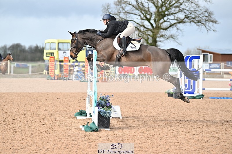 240315A-125309-01062 - Cls 3 Snr Foxhunter