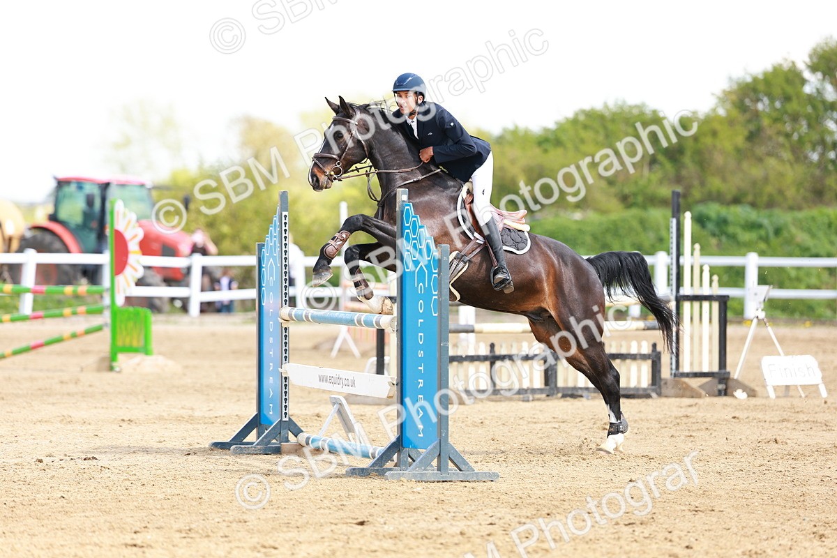 SBM_001735 - Class 3 - Senior Discovery - 1.00m