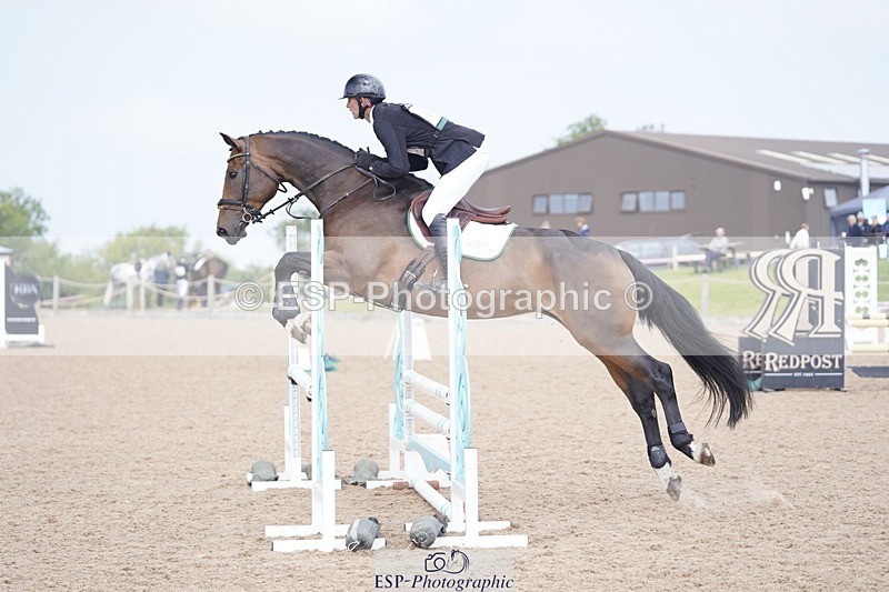 240831A-110810-01084 - 111-Joe.Roome-MEADOWMARSH.DANCING.MILLIE