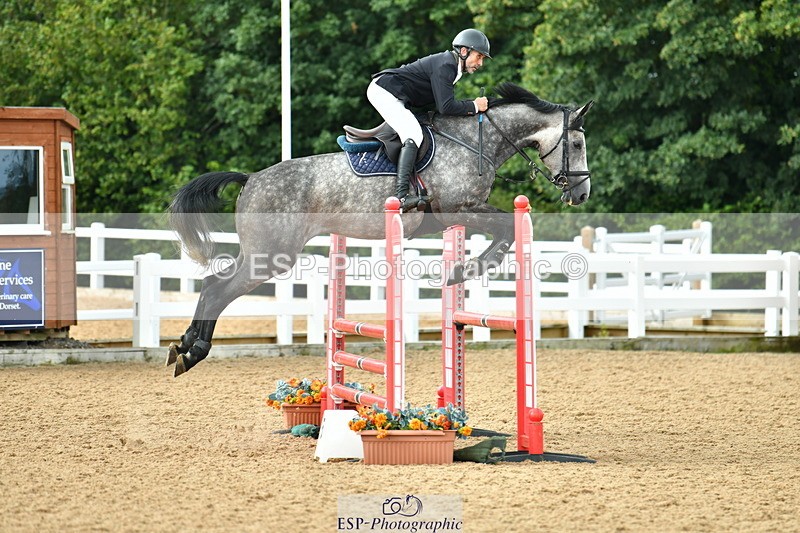 230813A-101731-11389 - Cls 40 A&B Senior Discovery & 1m Open