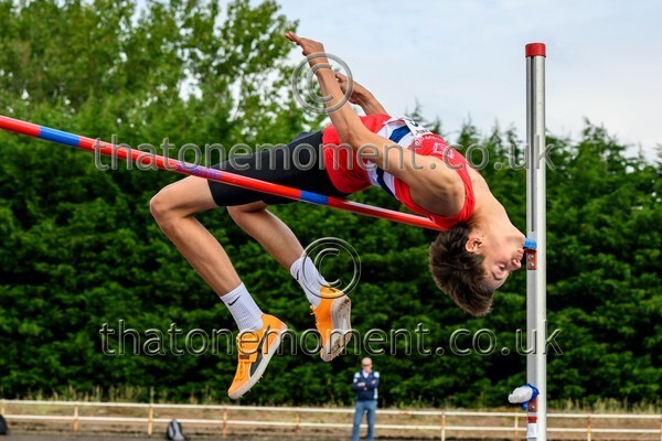 Sen25SUN-915545 - Field Male