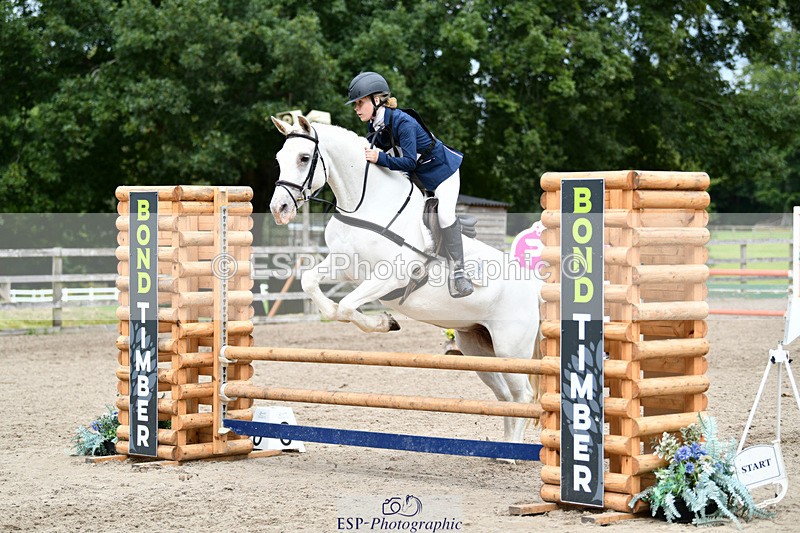 240825X-155801-36044 - 80cm SJ 14.00 to 15.55