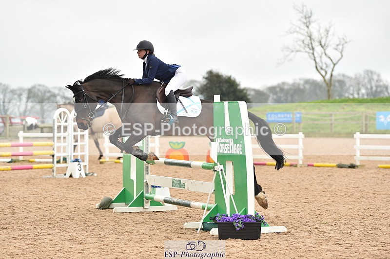 240331A-110140-00585 - 90cm First Round