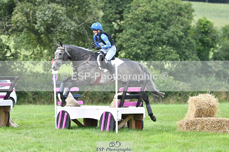 240804-162435-17381 - 669-Maisy_Miller-HEADDON_SWAN_SONG